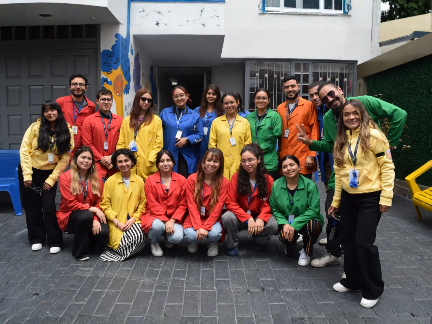 At Renfort, our teachers are growers who care for, guide and make our students grow.